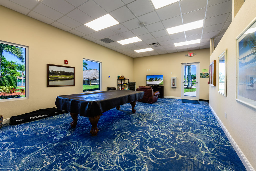 Clubhouse & Social Hub